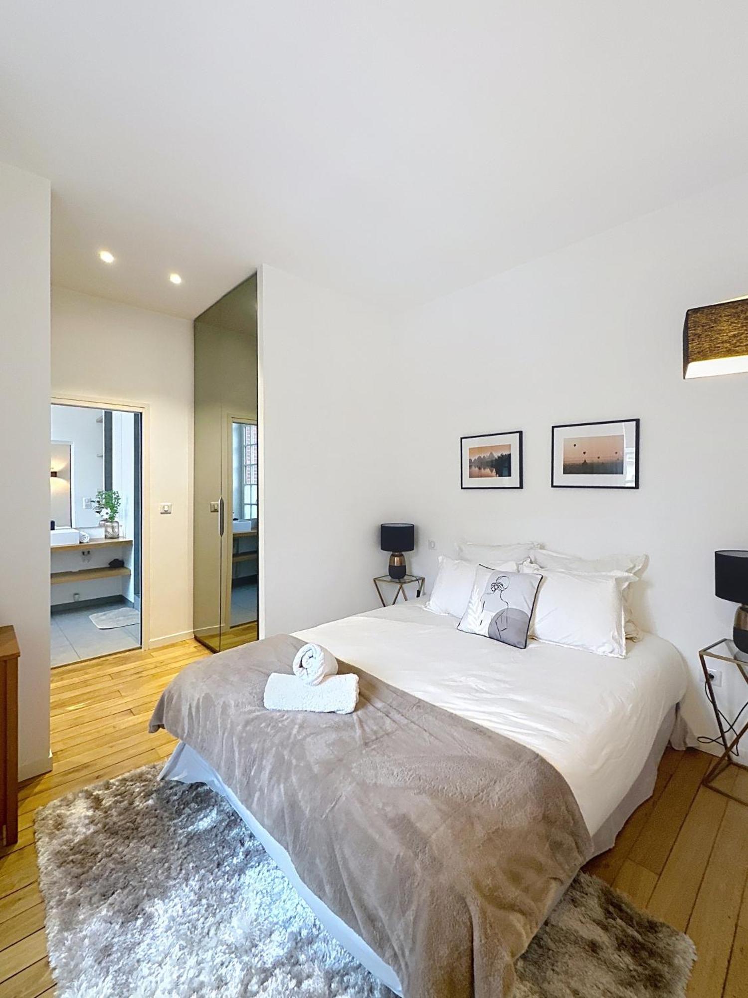 So Guest- Luxueux Appartement, Ancienne Maison De Champagne Proche Cathedrale 兰斯 外观 照片