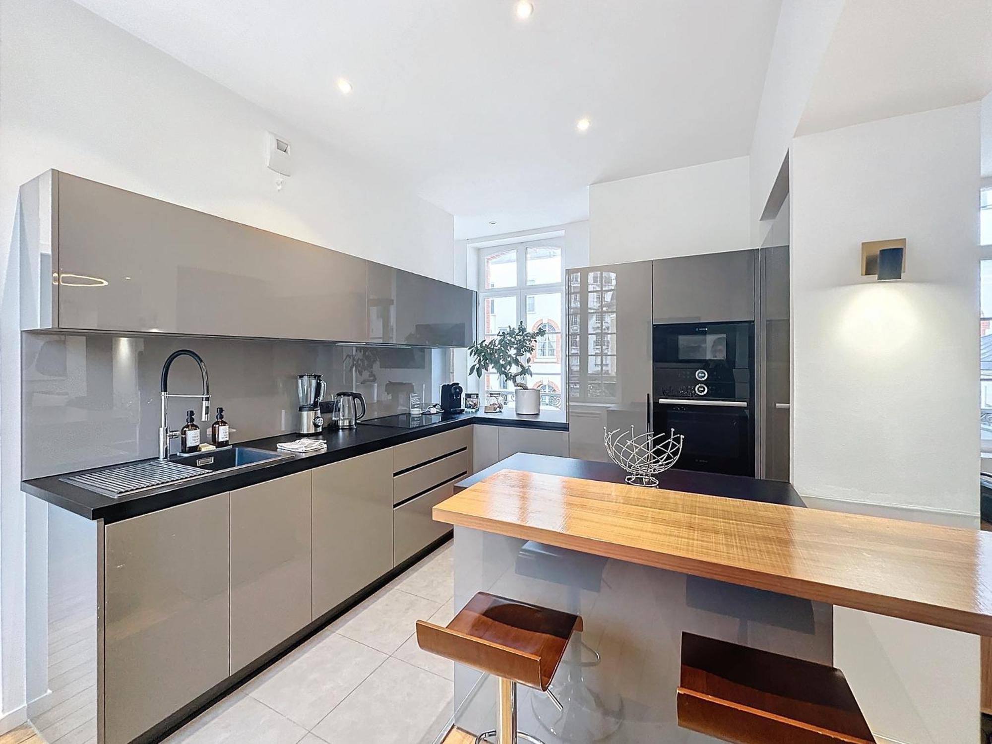 So Guest- Luxueux Appartement, Ancienne Maison De Champagne Proche Cathedrale 兰斯 外观 照片